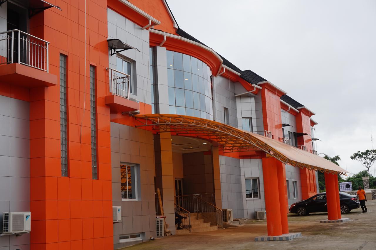 Aenon Suites Oshogbo Екстер'єр фото