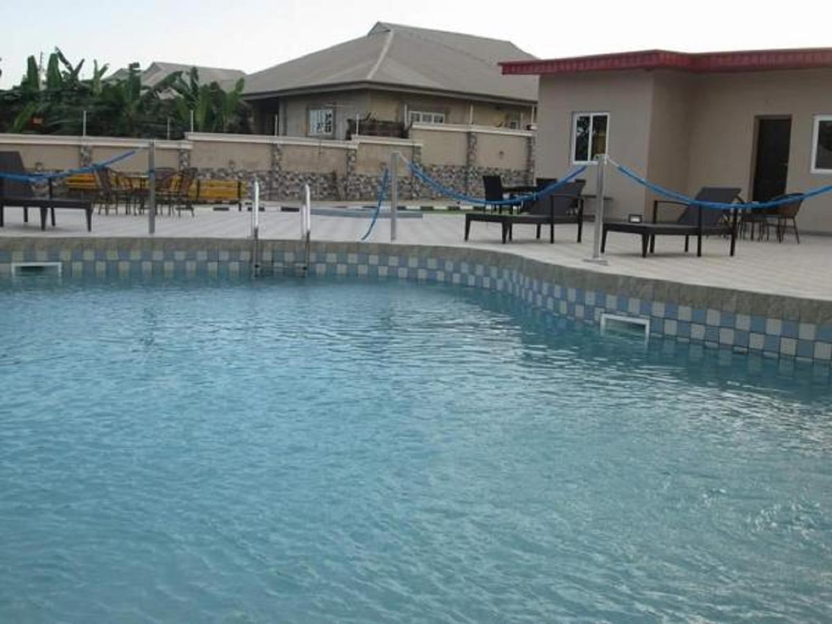 Aenon Suites Oshogbo Екстер'єр фото